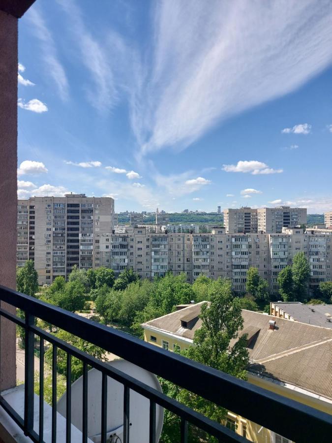 Видові 1К-2К Апартаменти 11,15, 23 Поверхи Kiev Luaran gambar